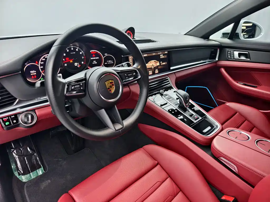 Porsche Panamera 2021 — фото 10