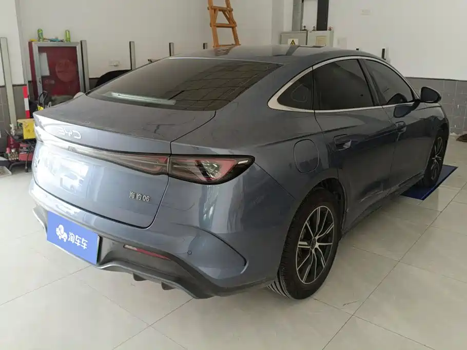 BYD Seal 06 2025