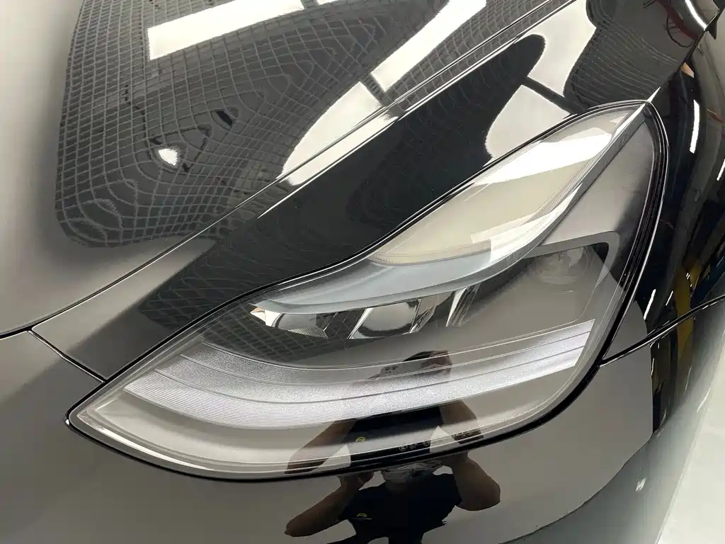 Tesla Model Y 2023 — фото 17