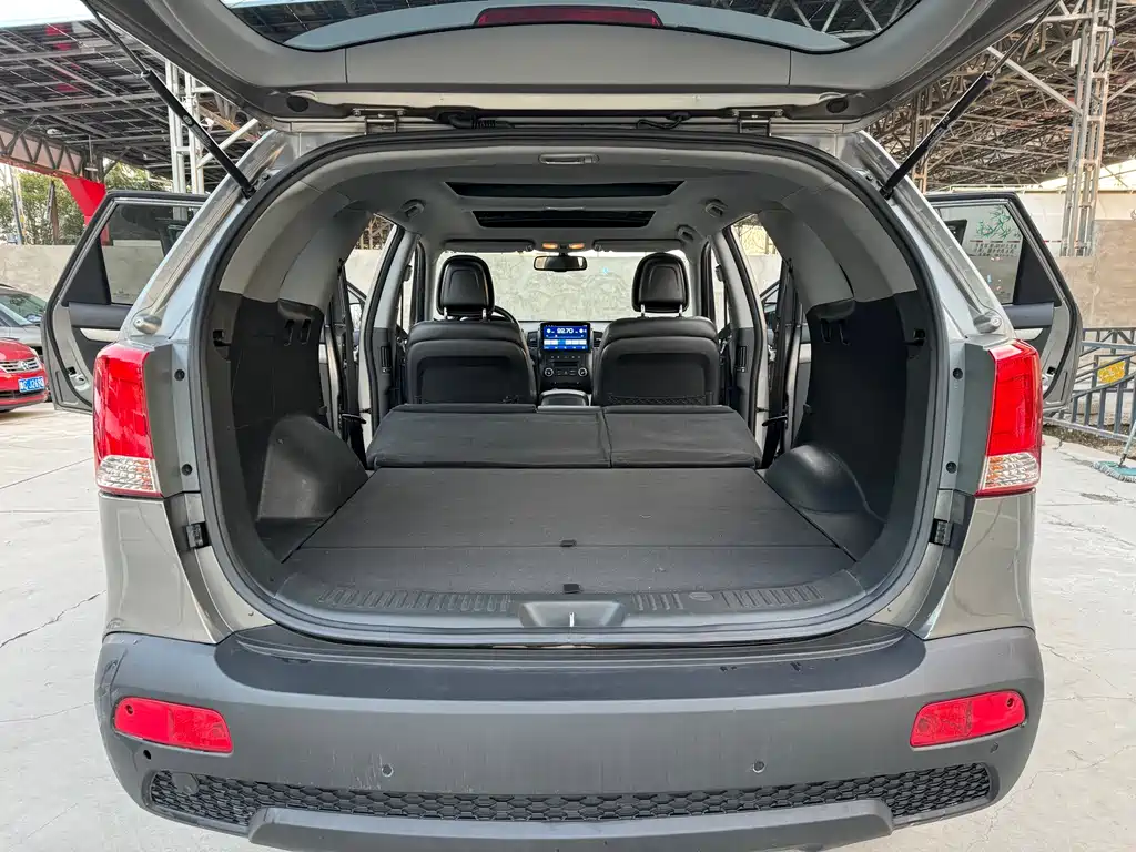 Kia Sorento 2012 — фото 15