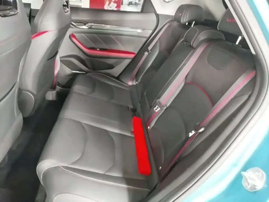 Geely Emgrand S 2021 — фото 17