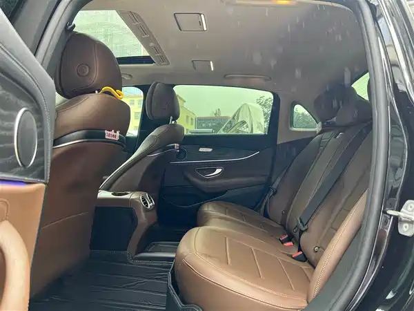 Mercedes-Benz E-Class 2019