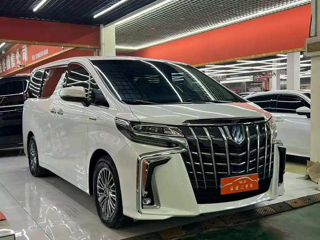 Toyota Alphard 2020 — фото 3