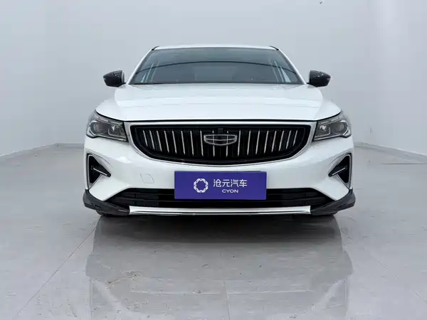 Geely Emgrand 2023