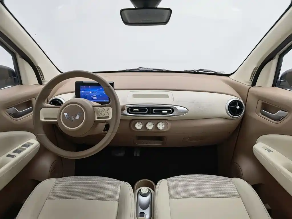 Wuling Hongguang MINIEV 2025