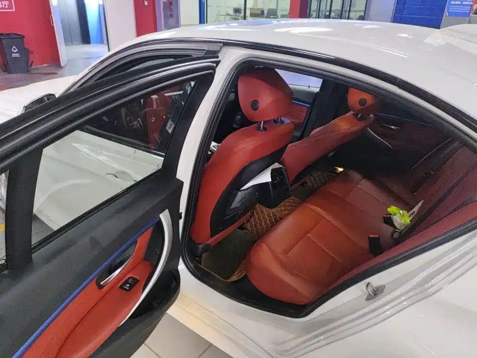 BMW 3 Series 2019