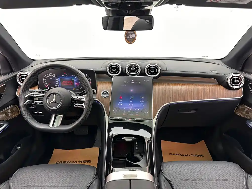 Mercedes-Benz GLC 2023 — фото 10