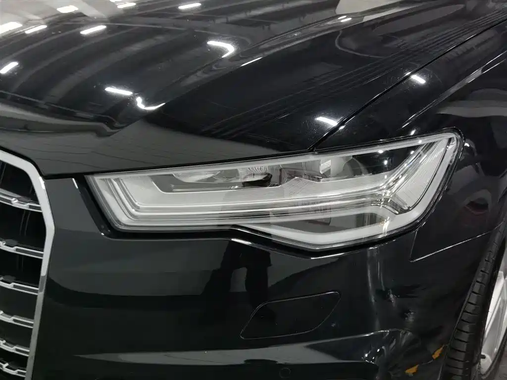 Audi A6L 2018 — фото 7