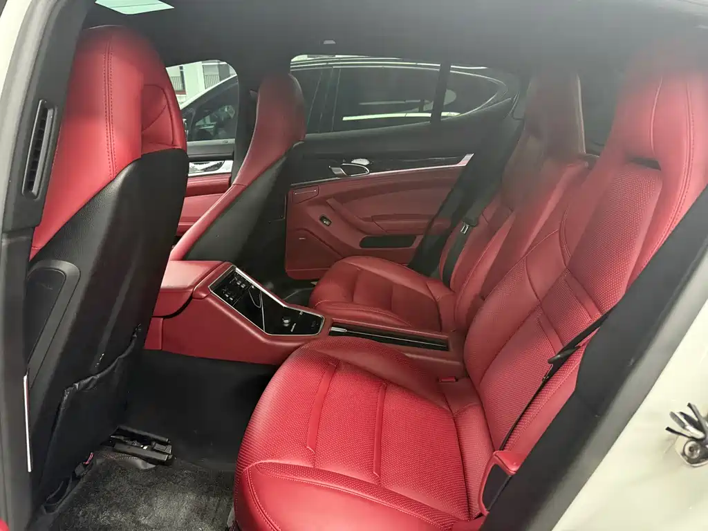 Porsche Panamera 2011
