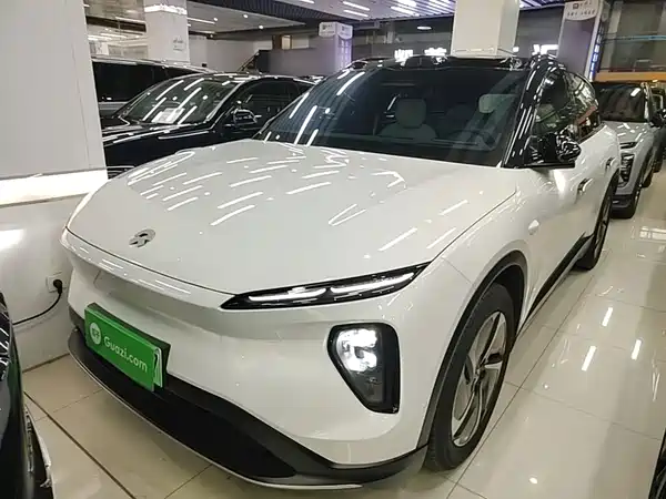 NIO ES6 2025