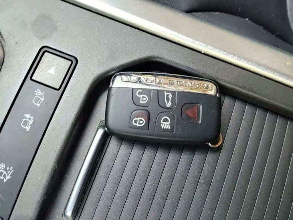 Land Rover Range Rover Evoque 2019 — фото 9