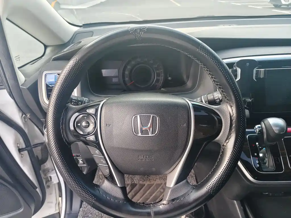 Honda Odyssey 2019 — фото 10