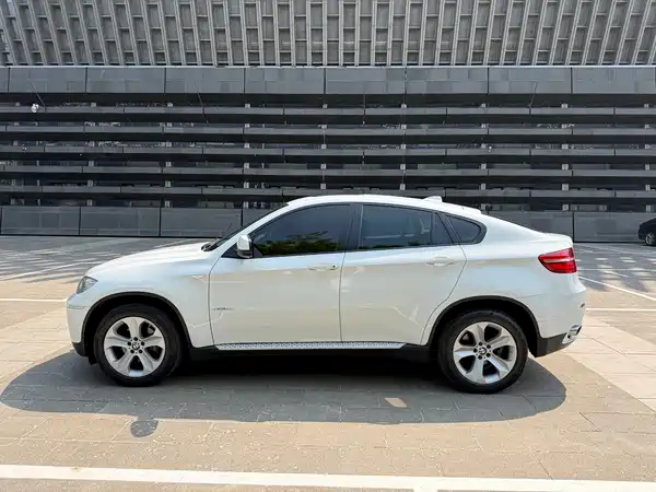 BMW X6 2014