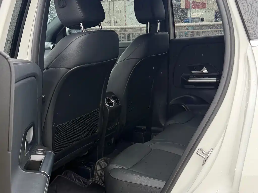 Mercedes-Benz GLA 2022 — фото 8