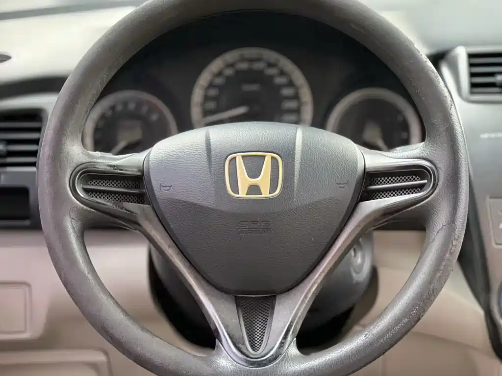 Honda City Classic 2012 — фото 2