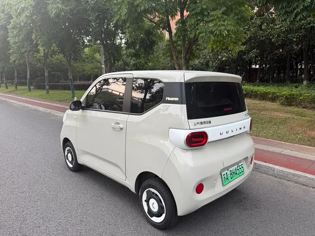 Wuling Hongguang MINIEV 2025
