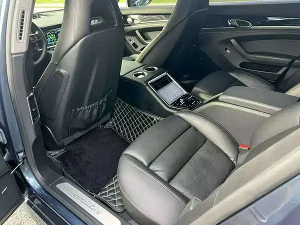 Porsche Panamera 2015