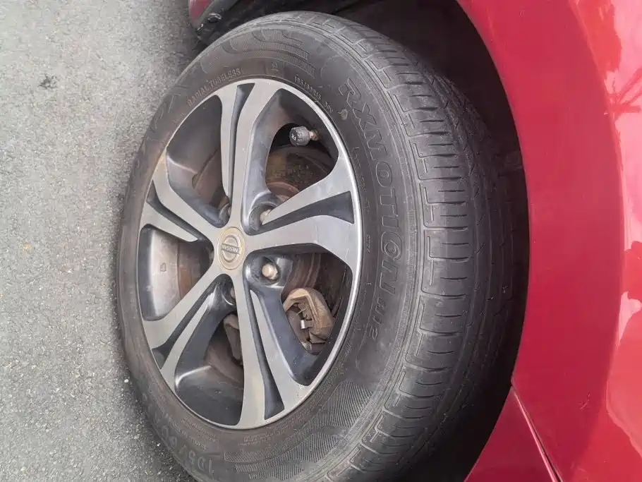 Nissan Tiida 2019