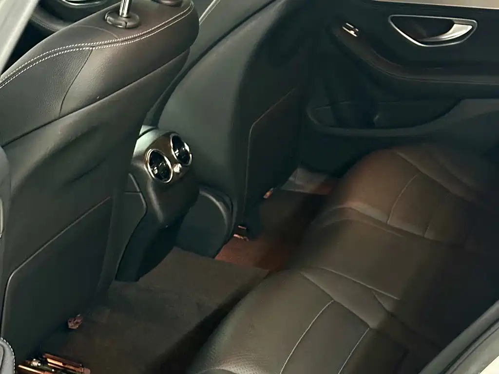 Mercedes-Benz C-Class 2016