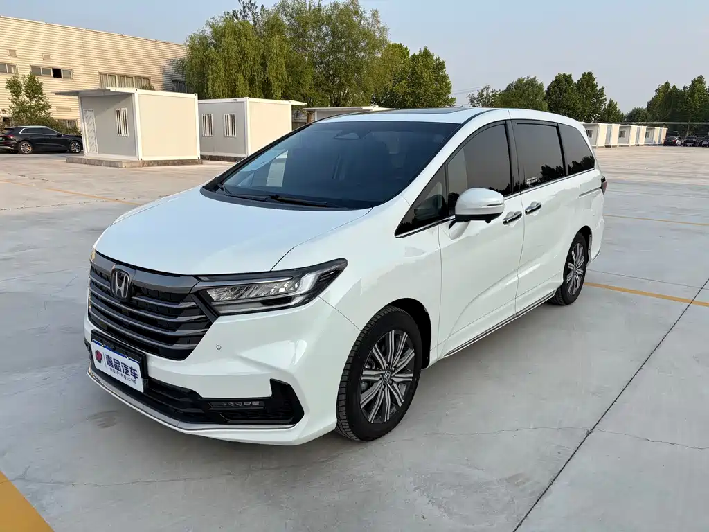 Honda Odyssey 2024 — фото 1