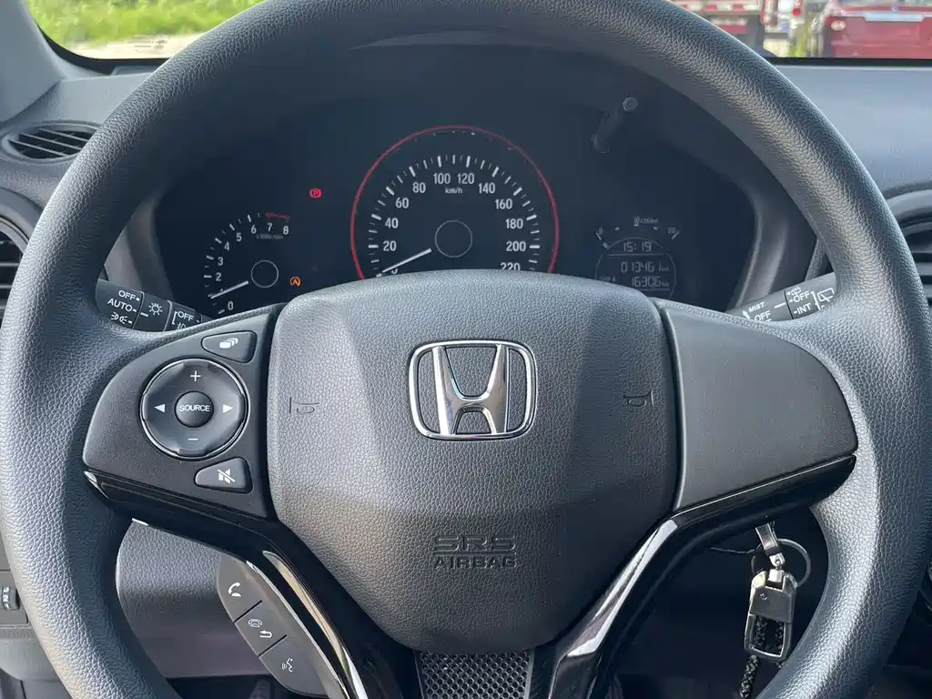 Honda Vezel 2022 — фото 14