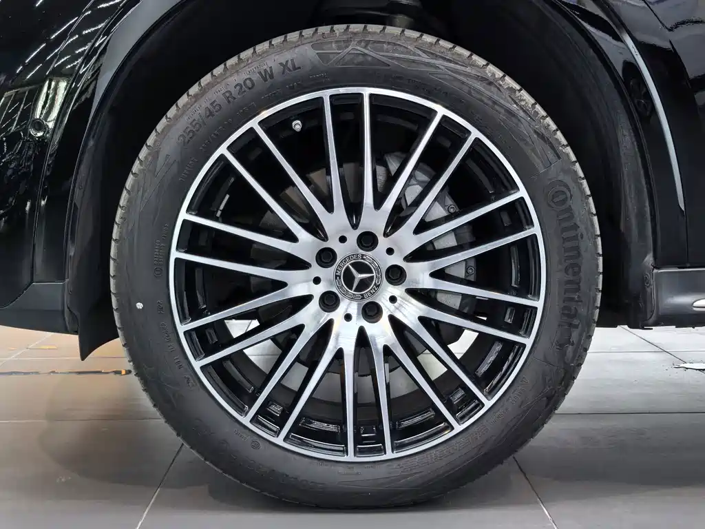 Mercedes-Benz GLC 2023 — фото 19