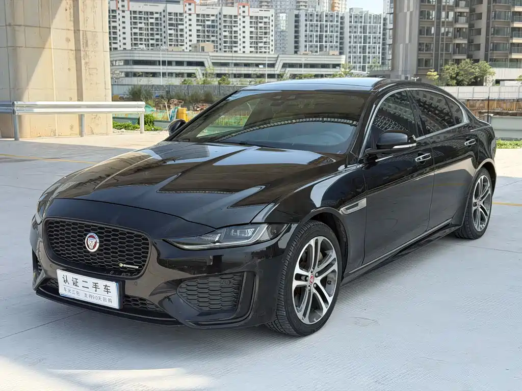 Jaguar XEL 2020 — фото 1