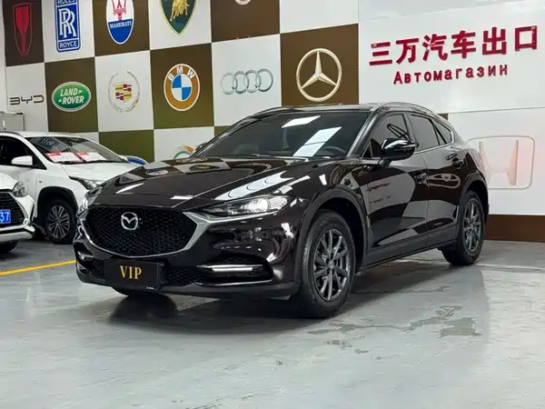 Mazda CX-4 2023