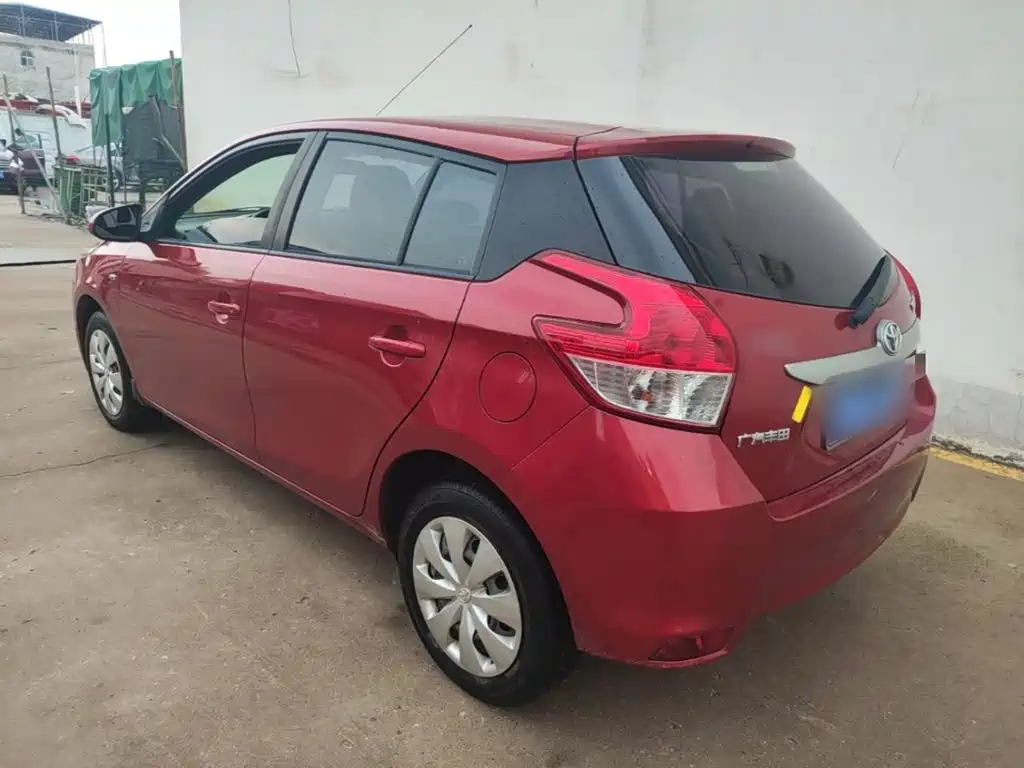 Toyota Yaris L 2016