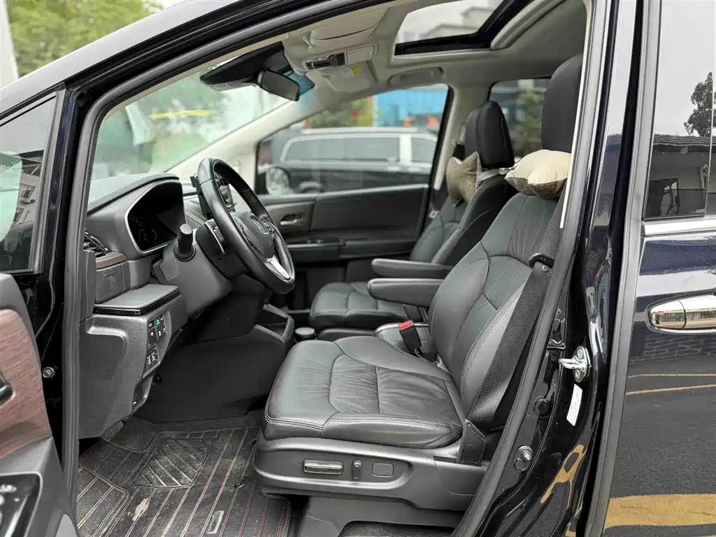 Honda Odyssey 2024 — фото 10