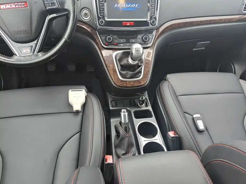 Haval H6 2015 — фото 10