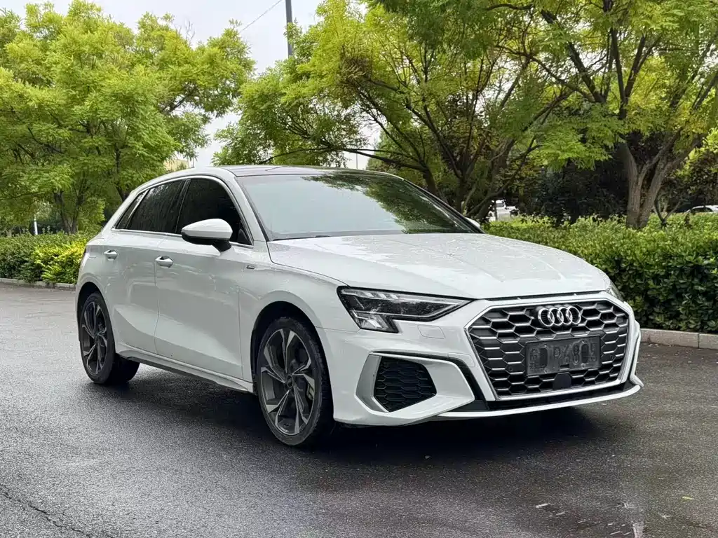 Audi A3 2022 — фото 3