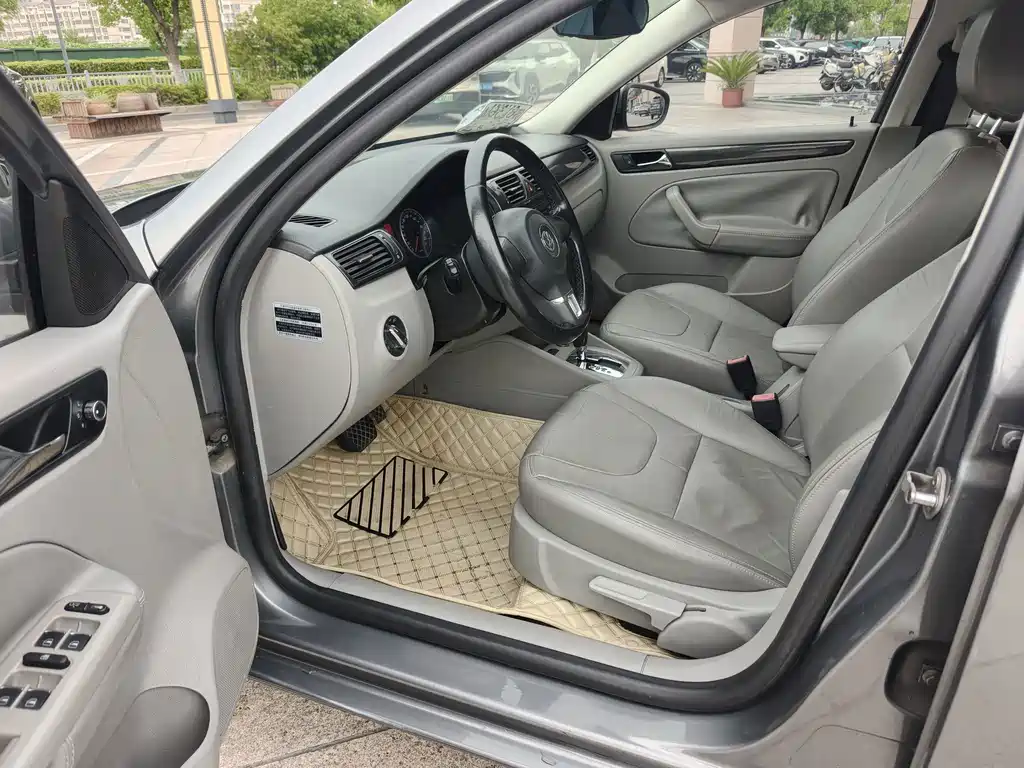 Volkswagen Bora 2012
