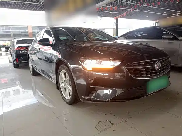 Buick Regal 2021