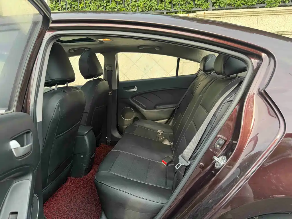 Kia K3 2014