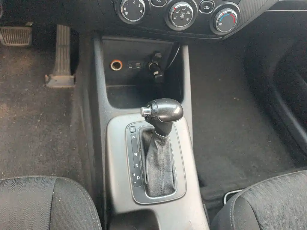 Kia K3 2015