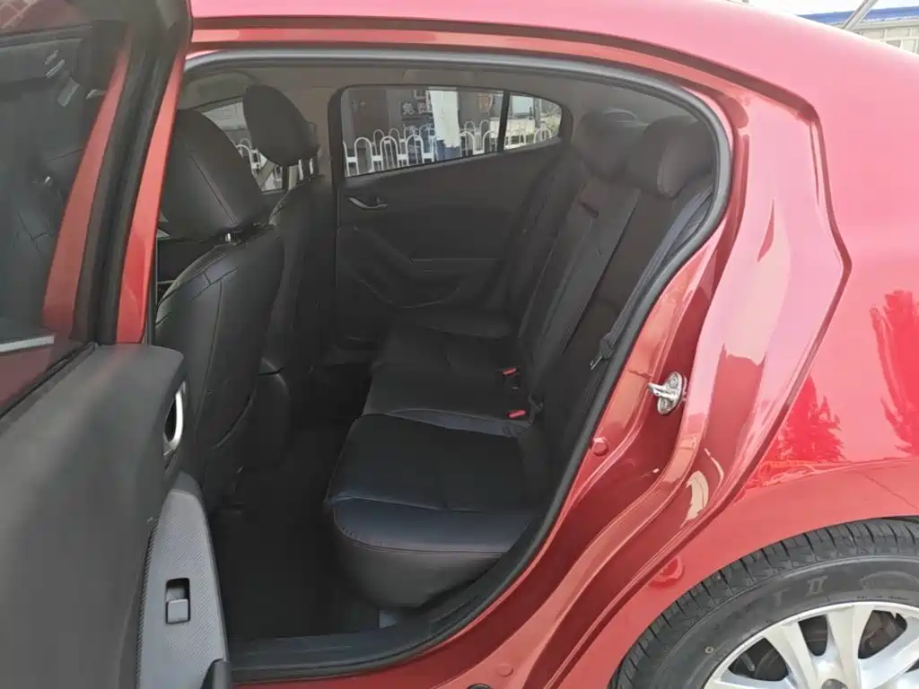 Mazda 3 Angkesela 2017 — фото 17
