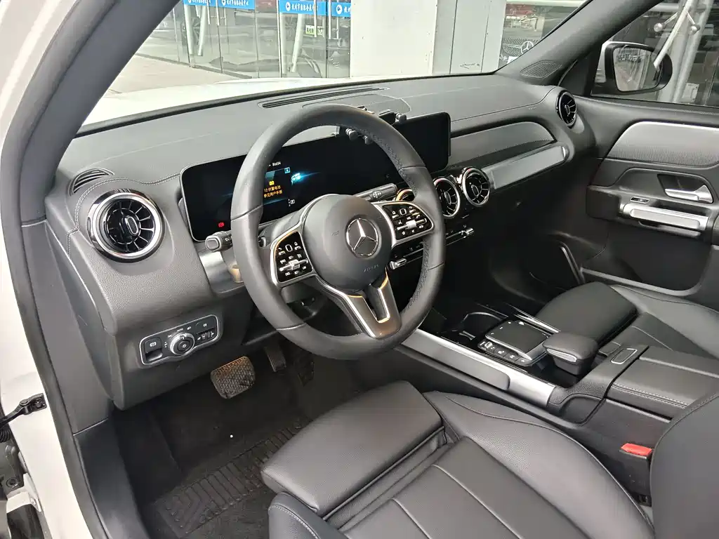 Mercedes-Benz GLB 2020 — фото 12