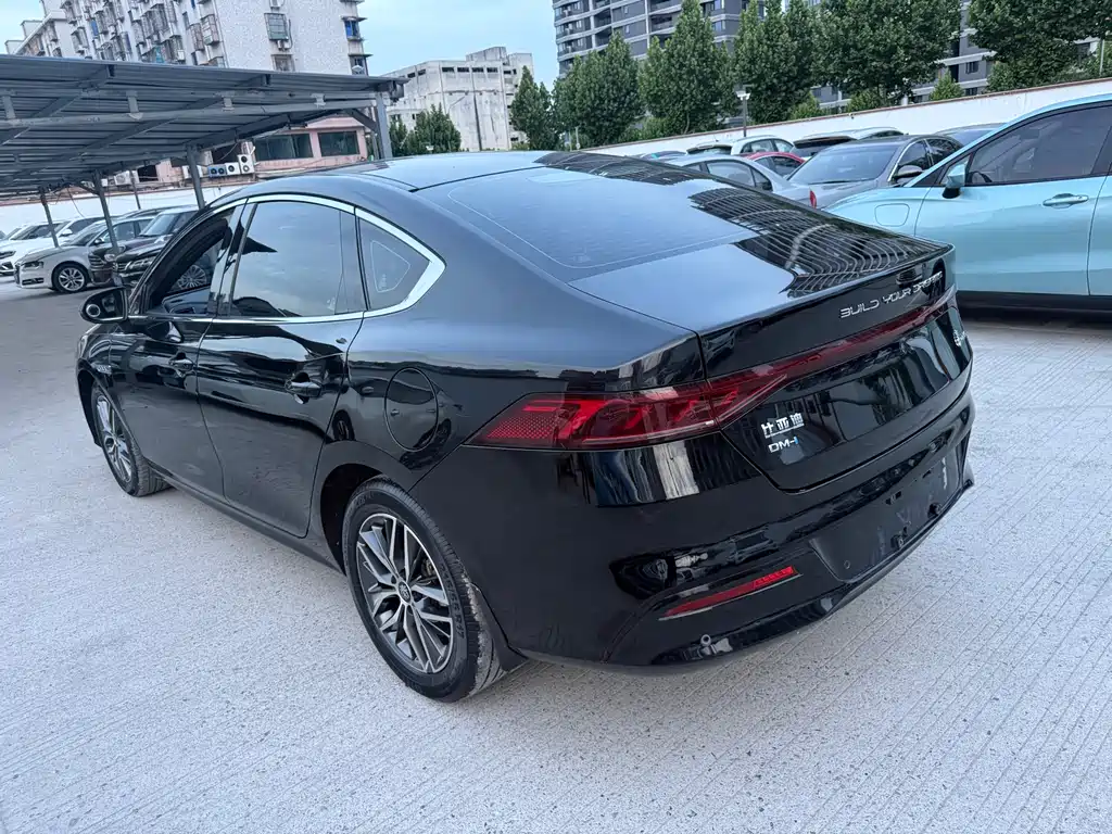 BYD Qin PLUS 2022 — фото 11