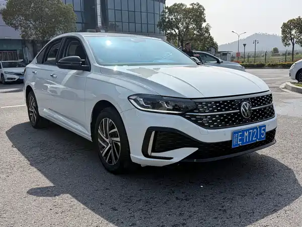 Volkswagen Lavida 2024