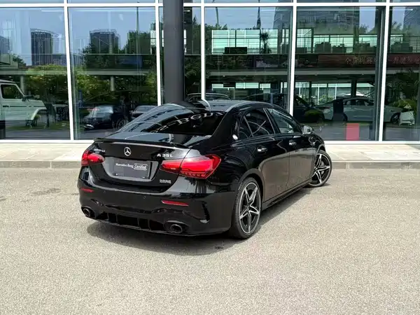 Mercedes-Benz A-Class AMG 2025