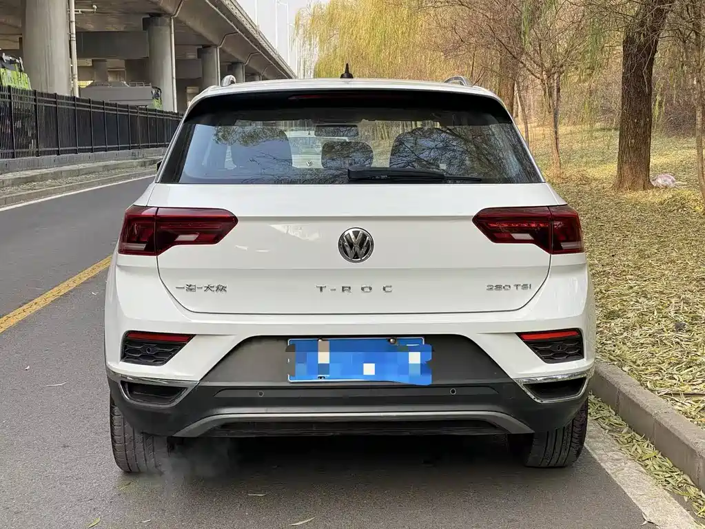 Volkswagen T-Roc 2021 — фото 11