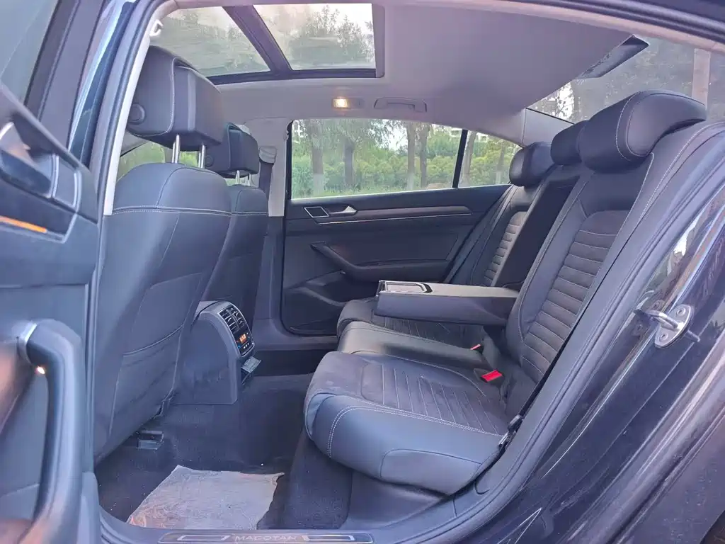 Volkswagen Magotan 2022