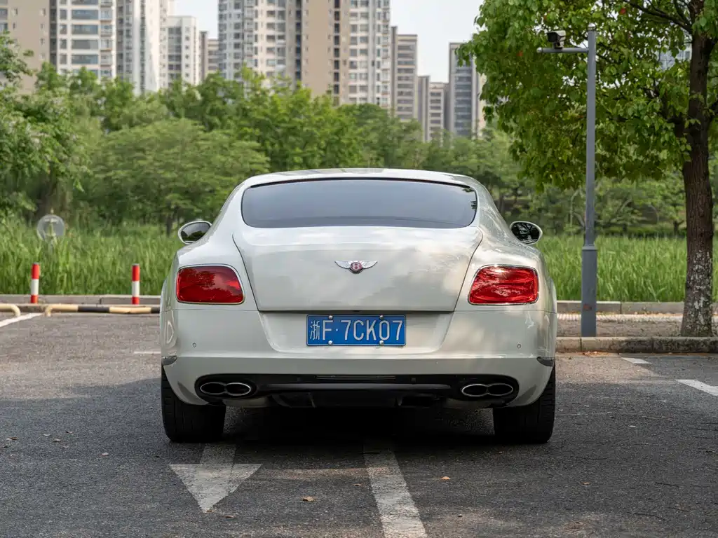 Bentley Continental 2014 — фото 5