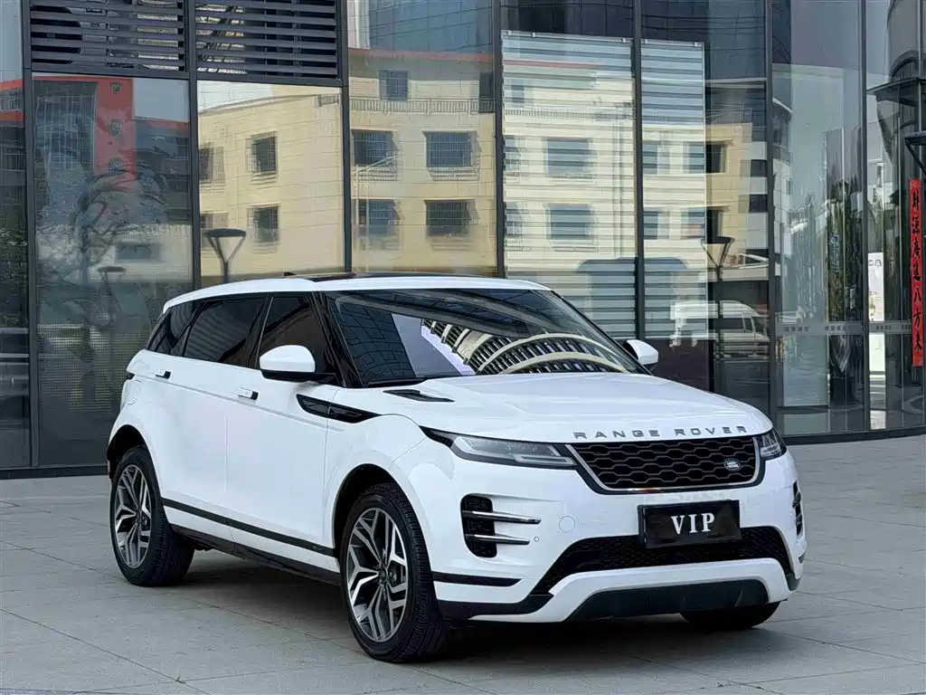 Land Rover Evoque 2023 — фото 3