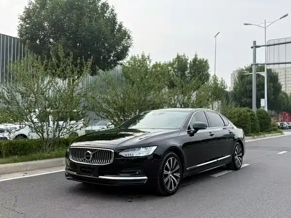 Volvo S90 2021