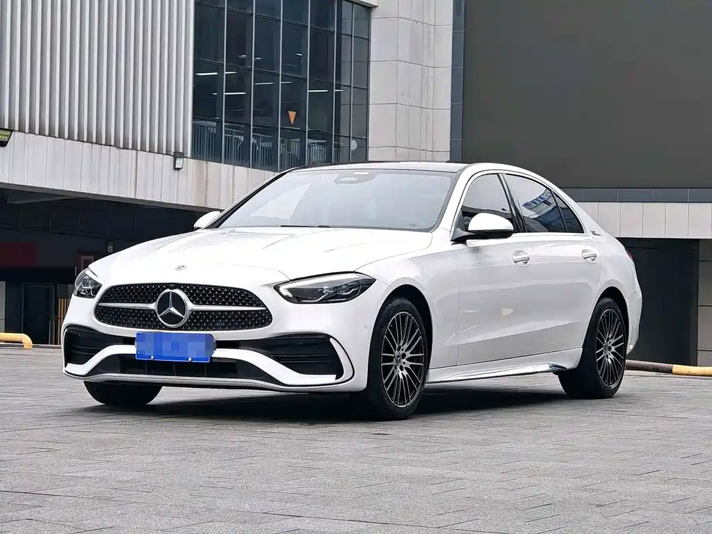 Mercedes-Benz C-Class 2022 — фото 1