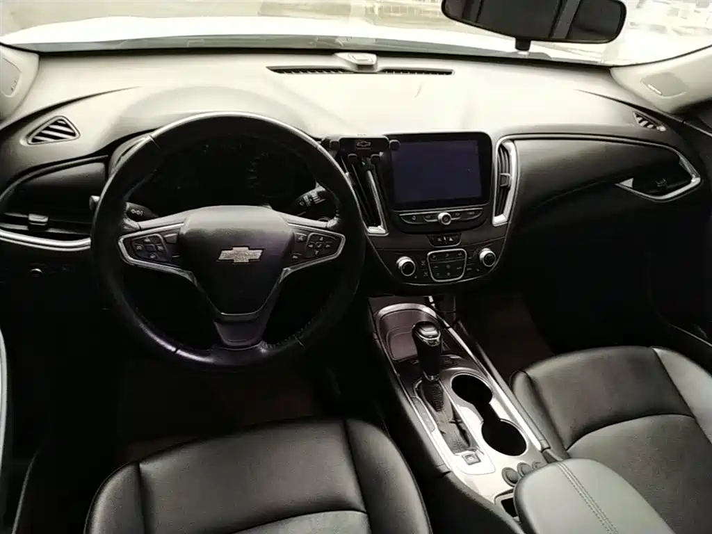 Chevrolet Malibu XL 2019 — фото 10