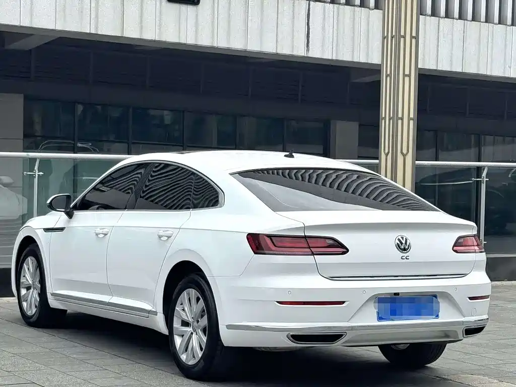 Volkswagen CC 2020 — фото 9