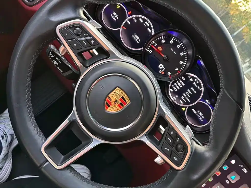 Porsche Cayenne 2022 — фото 7